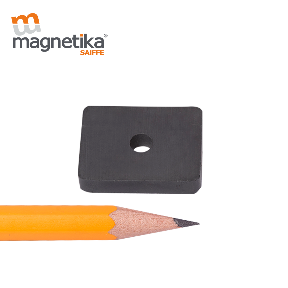 Iman De Ferrita Ceramica Block 1" X 0.75" X 0.187"