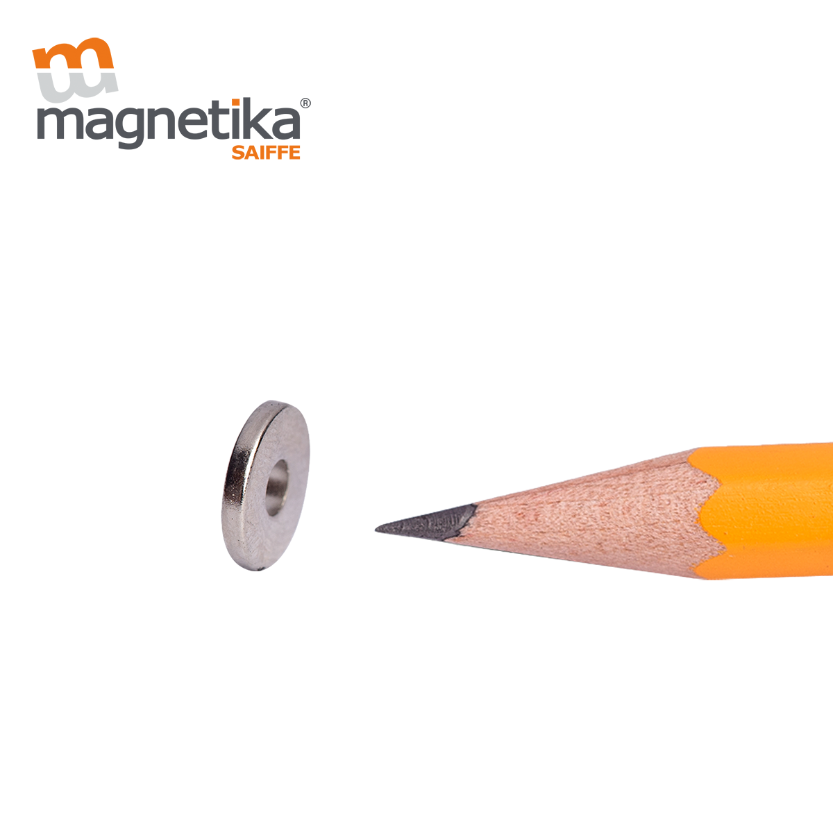 Iman De Neodimio Anillo 0.375" X 0.6"